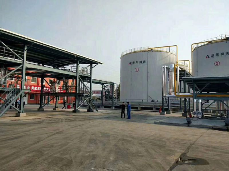 瀝青裝置原料罐區(qū)改擴(kuò)建項(xiàng)目竣工儀式舉行3.png 瀝青裝置原料罐區(qū)改擴(kuò)建項(xiàng)目竣工儀式舉行3.png