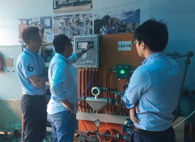 深?yuàn)W圖見(jiàn)證“超級(jí)工程”技術(shù)牛 緊跟中國(guó)橋梁走出去